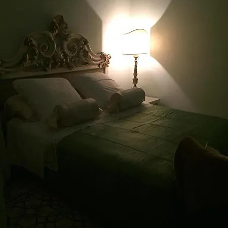 Locus Amoenus Luxury Rooms-3
